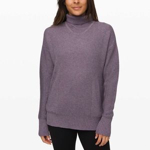 Green lululemon knit turtleneck